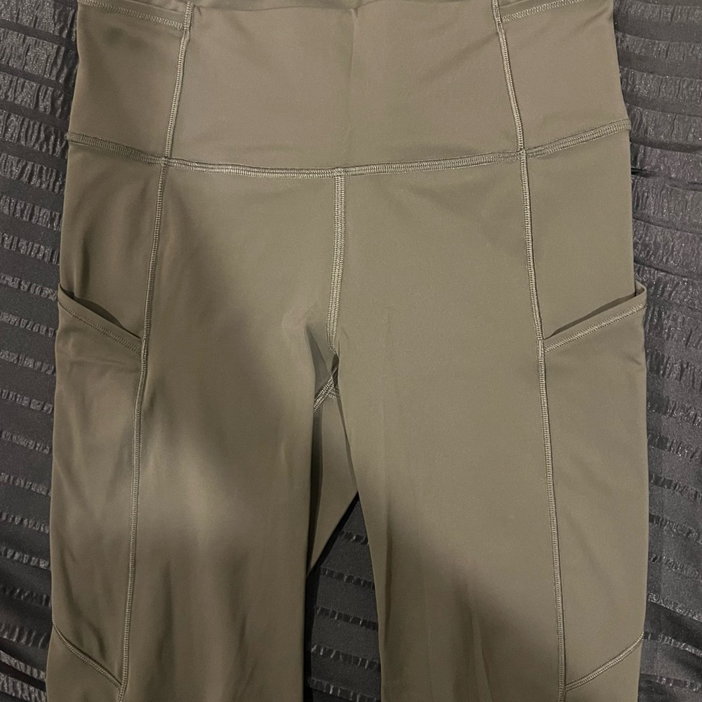 Lululemon Fast and Free Shorts size 6